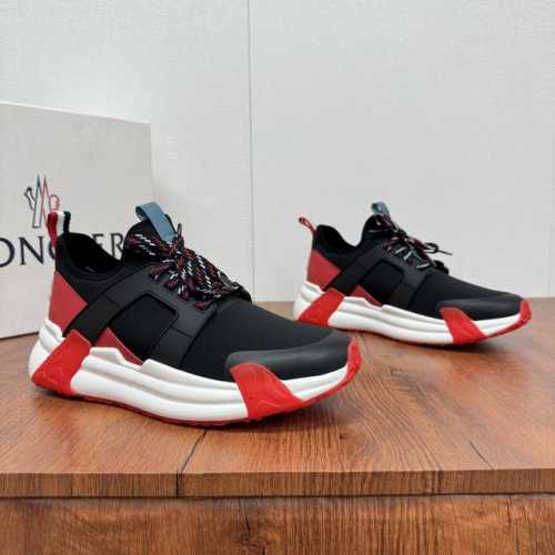 工厂P价 Moncler 蒙口男鞋运动鞋,春夏新款轻质网布休闲 跑步鞋！进口布面、氯丁橡胶 各种材质拼接打造，鞋面采用鞋带和橡胶嵌件设计，后跟Moncler标志