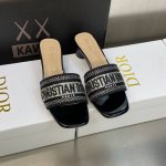 升级版 工厂p价p平底 粗跟 迪奥 Dior Dway 春夏新款一字拖拼色烫钻女鞋 Cd字母Logo立体刺绣平底凉鞋 圆头粗跟果冻色圆柱跟拖鞋 市面顶级版本 材