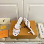 出厂价 ，路易威*LV新款拖鞋，顶级品质，经典老花面，羊皮里，真皮大底，35-39码 34，40，41，42码定做不退换