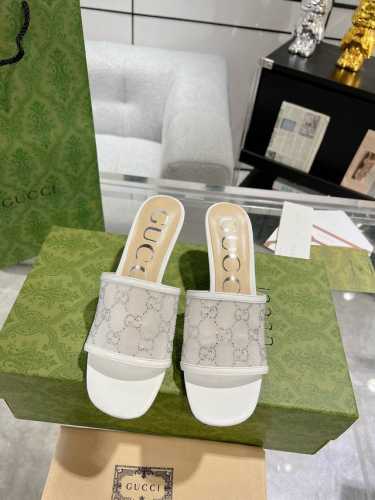 Gucci 23Ss 夏季新款钻面高跟凉拖鞋 正品一比一开发 原版材料 欢迎细节对比 跟高7.5Cm。 码数:35-42 40.41.42订做不退换