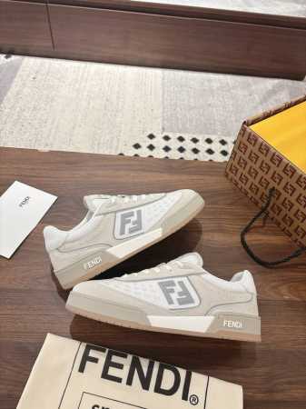 情侣款顶级版本 批 女 35-40 40定做 批 男 39-45 45定做 Fend*芬迪2025新春爆款系列 情侣休闲运动鞋 Fd Match 原版Rmb10 - 点击图像关闭