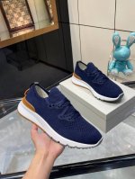飞织系带休闲运动男鞋 出厂价p bc来自意大利的世界顶级奢侈品牌 鞋面透气飞织羊绒面 鞋面高温熔断Tpu 独特设计 简约不失个性 鞋口松紧超弹佳集布+万能针车点