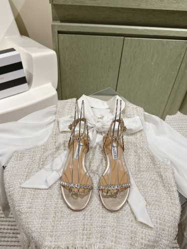 Aquazzur* 菠萝早春专柜新品仙女时装鞋系列，大量上新同步官网全系列均可定制龙年主打一个火爆，全网各大网红纷纷开秀，绝美的穿搭系列！ ★★★★★ 鞋面 烫