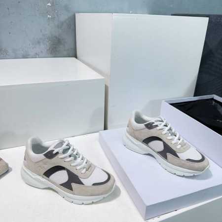 高品质 ！顶级品质Celine赛琳25春夏新品Runner Cr-03系列运动鞋老爹鞋 松糕厚底休闲鞋！顶级品质 精心设计的撞色拼接，充满了无尽的创意与激情。休 - 点击图像关闭