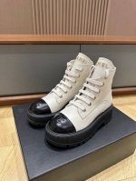 p直销 女装 香奈儿P直销 P30P直销 P30秋冬系列火爆上新，这一季香家小爆款！真的一眼爱了，经典拼色完美搭配！ 真的超级有个性，是这款鞋子最大的亮点，醒目