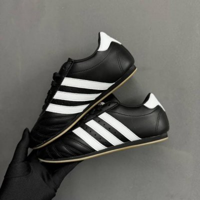 档口现货 adidas Originals Taekwondo Low White Black 跆拳道系列低帮经典复古薄底休闲运动舒适训练慢跑鞋 皮革黑白 货号