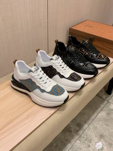 新款: 厂价 芬迪Fendi* 最新爆款休闲鞋，顶端品牌奢侈～代购，顶级～质量。鞋面選用进口透气牛皮搭配布料材质透气羊皮垫脚 精细做工。原版个性时尚柔软橡膠耐磨