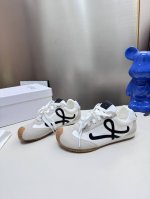 橙子出厂价p 扣子配件+15 loewe 罗意威 芭蕾运动鞋 阿甘鞋德训鞋 情侣款 二代Ballet Runner升级2.0给足界一些震撼 不对称鞋头造型 作为