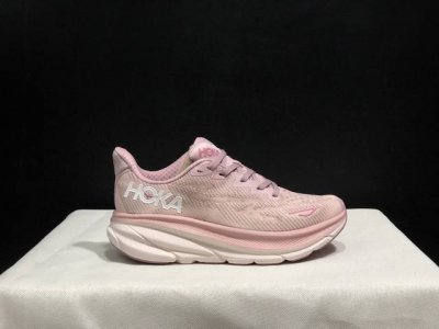 顶级版本Hoka One One Clifton9 克利夫顿 低帮跑步鞋男女同款 码数：36-46码 含半码 编码: 1147833-Ddw 全套得物包装：毒卡