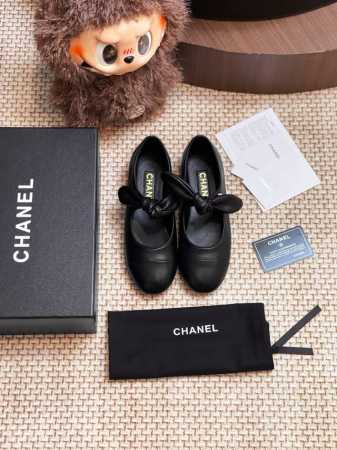Chanel 25新款真皮底单鞋整双鞋子采购Zp开发打造，全部定制材料，独家开模大底，细节全部对版出货，连包装也做到跟正品一样。码数:35-40 - 点击图像关闭