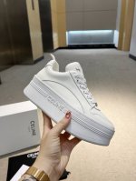 p直销 Celine赛琳面包休闲鞋 时尚轻松又高级 无论是通勤还是出游统统都Hold住 明星同款 时尚百搭舒适度极佳原板刻复 面料胎牛纹路牛皮 牛京 内里透气柔