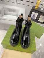 Gucci秋冬短靴终于来了 专柜同步 秋冬必备的单品专柜已经全线断码 独家买版一比一开模出货码数：35-40 41.42定做不退换