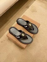 工厂价 巴莉bally男鞋高端品牌 官网1:1最新力作：原版开模定制，面料釆用进口原版材料制作，升级版大底，更轻便，防滑。市场顶级品质，简单不失品味，潮人必备，