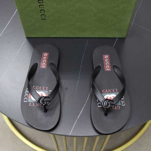 出厂价: 品牌：古奇gucci 码数：38–44 45定制 等级：专柜 原单 材料：原版鞋面 耐磨轻便柔软舒适大底 款式类别：夏季夹脚款拖鞋 年轻时尚 脚感舒适