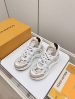 出厂 高版本 2024Ss Lv Archlight 驴牌五金休闲运动老爹鞋后增跟高约5.5Cm 大底最高度厚约8Cm 多色入选！ 面料:环保tpu和进口牛拼皮