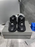 新货巴黎7.0 Bal*Nciag X Kith X复古野跑姥爹潮流百搭慢跑鞋 全球限量 600 双 巴黎全新联名款 全部采用原档案原楦数据开发 1:1比例克重