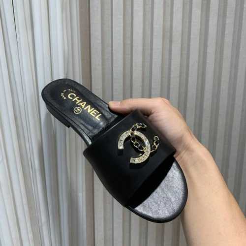 chanel2025 小香春夏新款爆品双C钻扣平底拖鞋 材质：原版小牛皮 内里：原版内里羊皮 垫脚：羊皮 大底：真皮大底 码数:35-41 40 41定