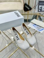 LOEWE 罗意威 上新出厂价 进口真皮底 Loewe 2024 aw 早春最新T台彩钻系列 走秀款鞋面：进口超软羊皮内里：进口水染羊皮大底：原版开模注塑真皮大