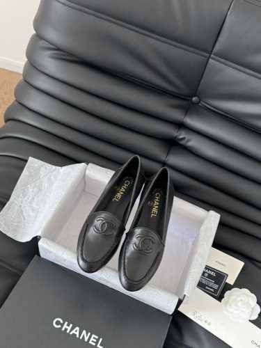 Chanel 24K新款乐福鞋 高级手工系列 鞋面牛皮 内里羊皮 真皮大底 Size:35-39 其他码数定