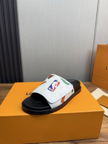 工厂p价 lv.爆款男拖鞋热卖 官网一比一制作 38-45码 45 46 订做