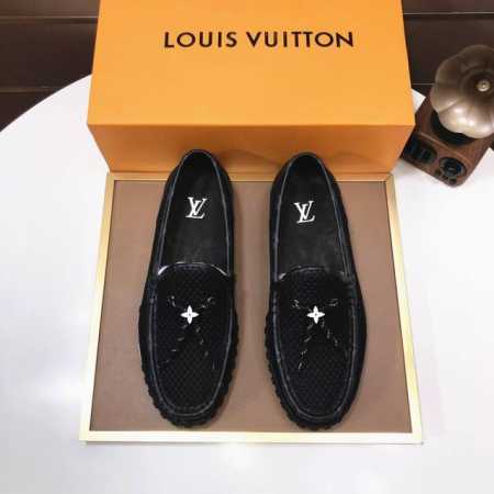 工厂批 Louis Vuitton 原单 新款lv路易威登 * 顶级版本 Lv经典豆豆鞋！选用进口原版单牛皮 原版真皮边条拼接耐磨橡胶大底！高品质精品！码数38 - 点击图像关闭