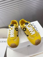 loewe 罗易威 情侣款系列 阿甘鞋 德训鞋 运动鞋 小红书好物推荐 实在是太美太好穿太舒服太百搭啦 鞋子很轻便 逛街暴走零压力 配裙子裤子都Ok 混搭拼接面