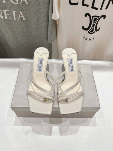 高版本出厂 JIMMY CHOO*｜JC 吉米周2025ss新款简约小猫跟拖鞋高跟鞋 原版套楦，完美的线条，简约大气上脚显气质粗跟舒适百搭，还能拉长双腿显高显瘦