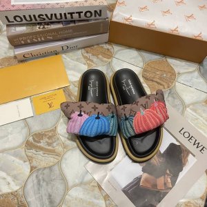出厂 Louis Vuitton 路易威登 初夏专柜 官网同步 独家首发 Lv 南瓜 向日葵系列 面包拖 T台走秀款 小红书新潮穿搭 原版开模 代购版本 垫脚羊