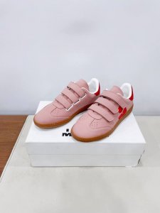 miumi* 24Ss 秋冬新款 魔术贴 情侣 德训鞋 复古休闲鞋 最新款德训小白鞋，在找小白鞋还要复古的还要舒适的 还要那种德训鞋的可以看过来了 秋冬火爆款休