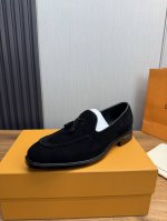工厂p价 lv. 男士商务休闲皮鞋 顶级牛货.1:1出货奢华尊贵全部采用进口原版品牌皮料 只为打造更为舒适的穿着体验 鞋面 原版磨砂牛皮进口全牛里 原版大底-4