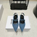 出厂 高版本 celine 2025Vs夏季 尖头平底单鞋 夏季季搭配袜子 简直绝绝子了复古的点上带上了满分时髦感颜值绝原版购入开发 依旧最高输出 还原原版定制