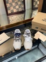 mium*u x new balance联名款运动鞋 原版精准cp！鞋型无限接近，精细工艺制作 年度zui火爆的款式，不需要多说，各种网红明星上脚秀 面料材料牛