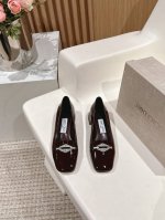 高版本Jimmy Choo 4 春夏新品爆款 乐福单鞋 高跟 系列单品 -超级A的一款啊！美得让人窒息！镂空设计给人以一种很神秘的感觉，奢华又不失低调 不管是衣