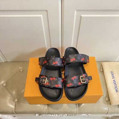 出厂价p 路易威*Louis Vuitton新款 经典老花印花面 羊皮里 私模原版底 35-40码 41 42码定做不退换