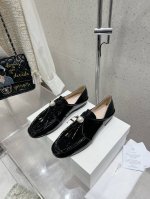 TheRow 新款简约时尚珍珠系带皱漆皮单鞋 可踩跟两穿百搭休闲小皮鞋 材料：鞋面皱漆皮、内里垫脚绵羊皮 大底：原版橡胶底 码数：35-39 40定做不退换