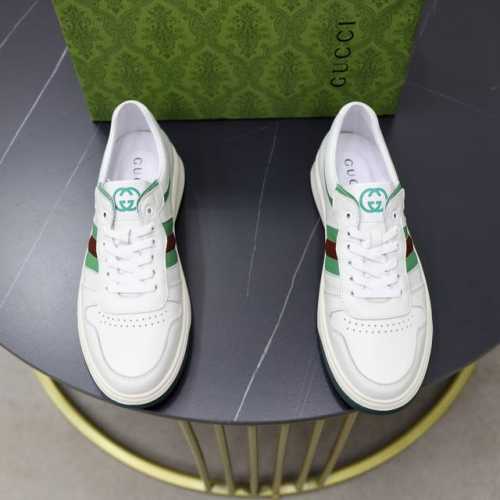 出厂价Pp： 品牌：古奇Gucci 标准码：38-44 45订做 等级：官网同款 材料：原版皮料拼接 舒适透气猪皮内里 轻便耐磨运动大底 款式类别：男士时尚休闲