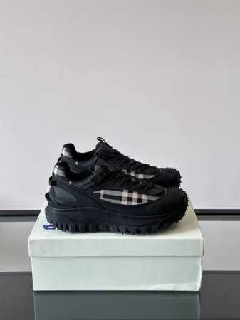 burberry 顶级 Size：39-44 38.45定做 Bur**巴宝莉户外系带运动鞋，具有舒适防滑性能，采用皮革和科技面料制成，专为户外跑步或都市漫步而 - 点击图像关闭