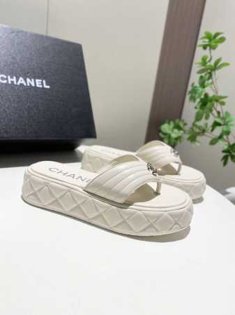 拖鞋 凉鞋 顶级版本 CHANE 香奈儿 新款夹趾凉拖鞋，大底高5cm码数：35-41 - 点击图像关闭