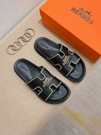 工厂价 新色，中底全包，全新改版 Hermès 包装升级，版型做工材料升级。 市场最高版本纯手工鞋 顶级产品爱马仕拖鞋 202早春新款原版一样， 师傅级纯手工打 - 点击图像关闭