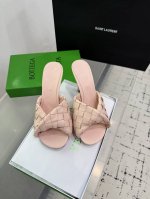 Bottega Venetabv Blink系列纽结编织饰带高跟凉拖鞋 Ins 小红书巨多网红明星上身 真的太美了高级穿着又仙女 简约时髦又有设计感而且非常非常
