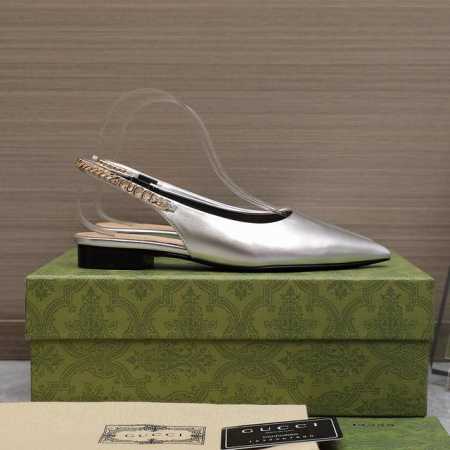 2024专柜同步春夏新款Gucci 24S春夏新品双G钻链扣后带凉鞋高跟Guccⅰ 经典女鞋:原版一比一开发，精心调制的鞋楦，面料采用原版质感.进口羊皮.配原板 - 点击图像关闭