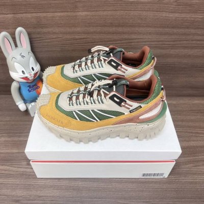 顶级版本Moncler盟可睐Trailgrip网布系带圆头低帮运动休闲鞋黄绿。 码数：36-46码 编码: J109A4M00110M404886Z 包装：全套