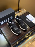 商品名称：Boss 波士 正规码数: 38-44 休闲鞋 商品材料：精选 牛皮鞋面，柔软羊皮垫脚；原厂特供大底。