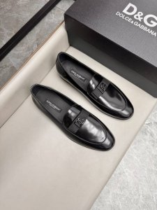 dolce & Gabbana 杜嘉班纳标牌 Mino 小皮鞋，进口开边珠牛皮面料，水染小牛皮内里，原版超轻真皮大底，码数：39-44， 38，45，46定做