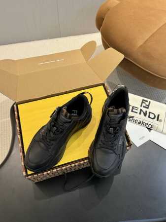 实价： Fendi 芬迪 25Ss春夏新品Flow 男士一脚蹬运动鞋Fendi春夏新款男鞋 Fendi时尚Flow 新色来袭 潮流感十足 优质面料 舒适耐穿 行 - 点击图像关闭