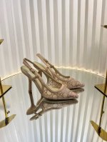 Dio R Ss25 New Arrival cd 25春夏璀璨星河系列新品高跟鞋 网纱鞋面 搭配经典藤格纹水钻 Blingbling地闪耀 太美啦 专柜除了贵