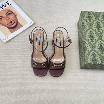 橙子出厂价p gucci 古驰 春夏新款 马衔扣鱼嘴一字带粗跟凉鞋 跟高 7Cm 码数 35-42