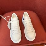 Alexander McQueen 极品代购级别，顶级版本！MQ麦昆运动鞋时尚休闲！麦昆小白鞋看遍了市场上所谓的最高版本，已经无力吐槽... 鞋面：原版定做蜡感