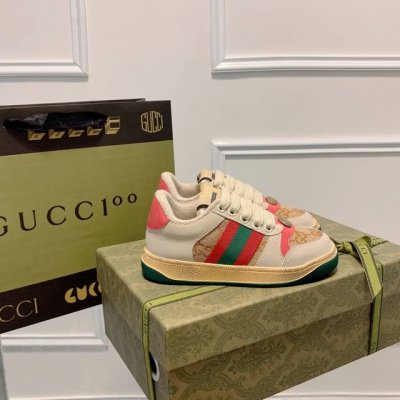 橙子出厂价p gucci 古驰经典款 做旧小脏鞋 运动鞋 休闲鞋板鞋 情侣款 原版开发代购级别版本 金属双G水晶圆柱形标 Gucci原版纹织带 专属擦色牛皮面料