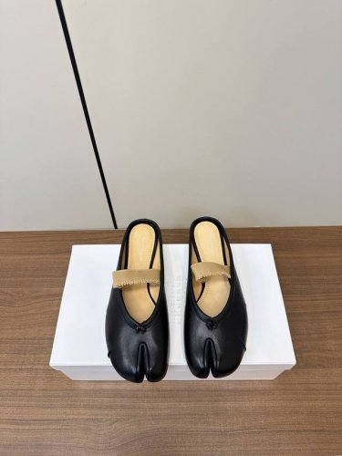 Maison Margiel*玛吉拉Mm6时尚潮流分趾鞋博肯拖鞋 P360 独家新品最高版本买手代购1:1完美复刻 猪蹄平底分趾Tabi凉鞋单鞋 原版开模双层真